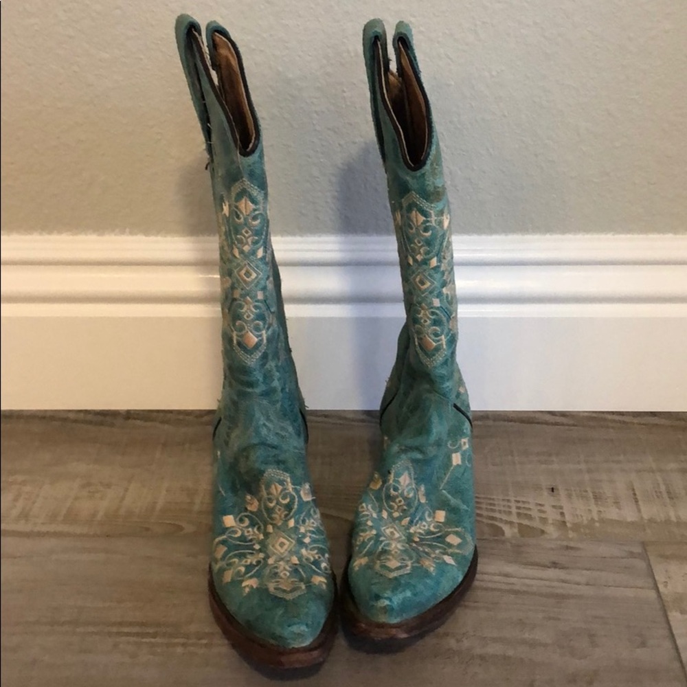 Worn once cowgirl boots